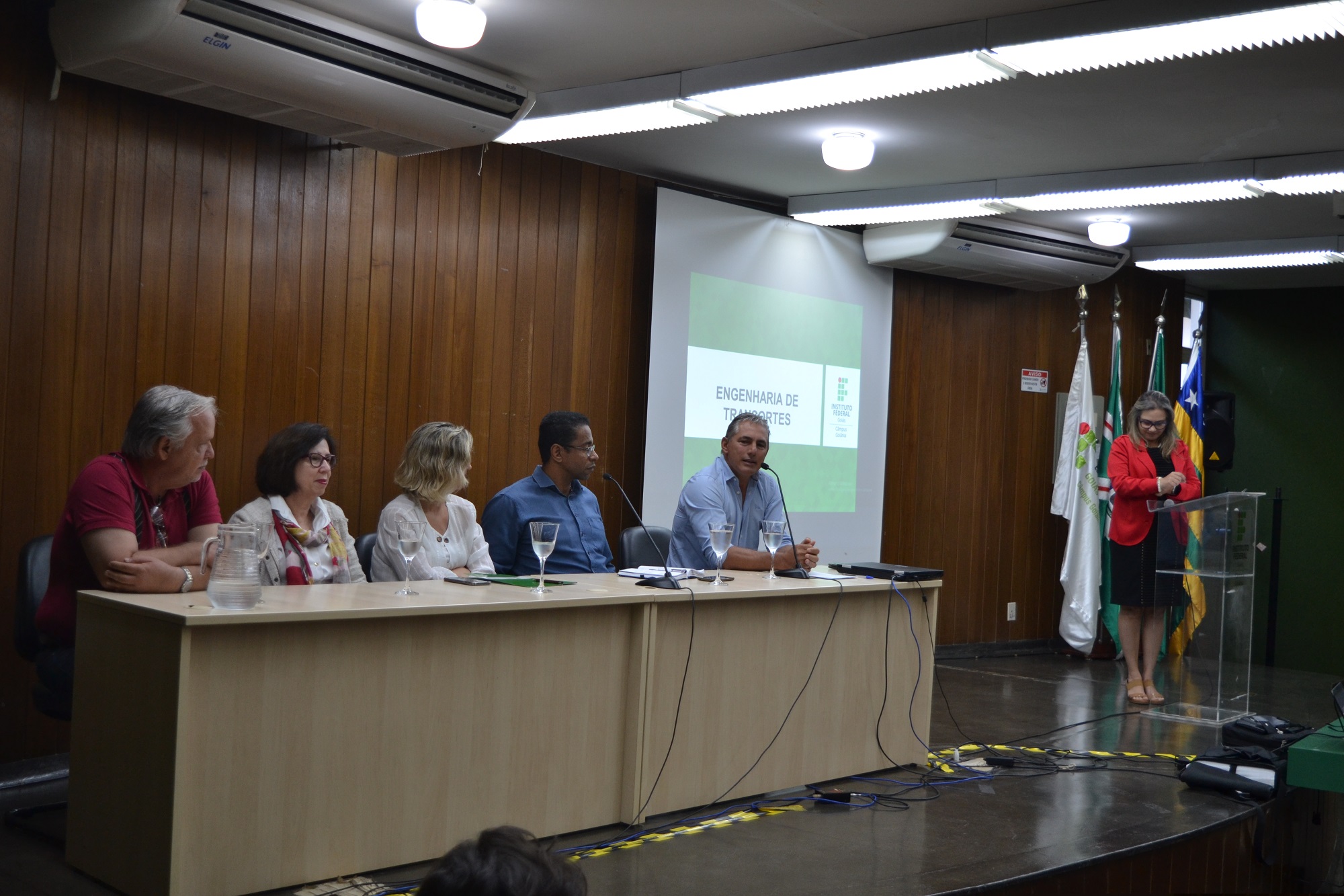 Abertura da Roda de Conversa: Cidades e Mobilidades – Reflexões foi realizada na manhã desta terça-feira,19, no auditório Demartin Bizerra, no Câmpus Goiânia.